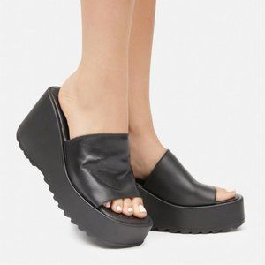 Steve Madden Platform Sandal